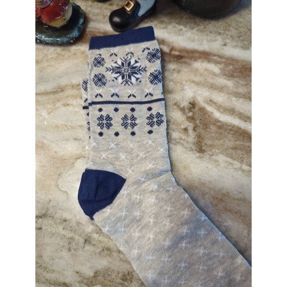 Socks - Picture 1 of 2